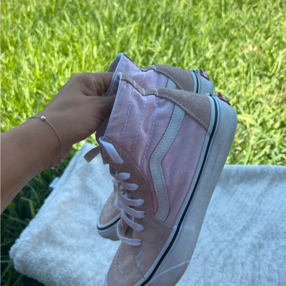 Vans stylish pink